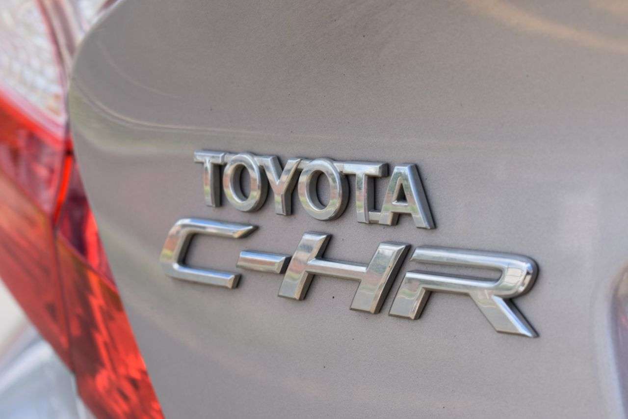 2017 TOYOTA C-HR 2017 TOYOTA C-HR