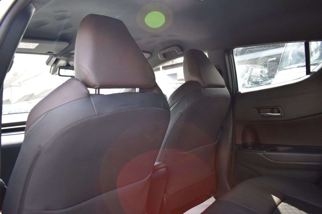 2017 TOYOTA C-HR 2017 TOYOTA C-HR