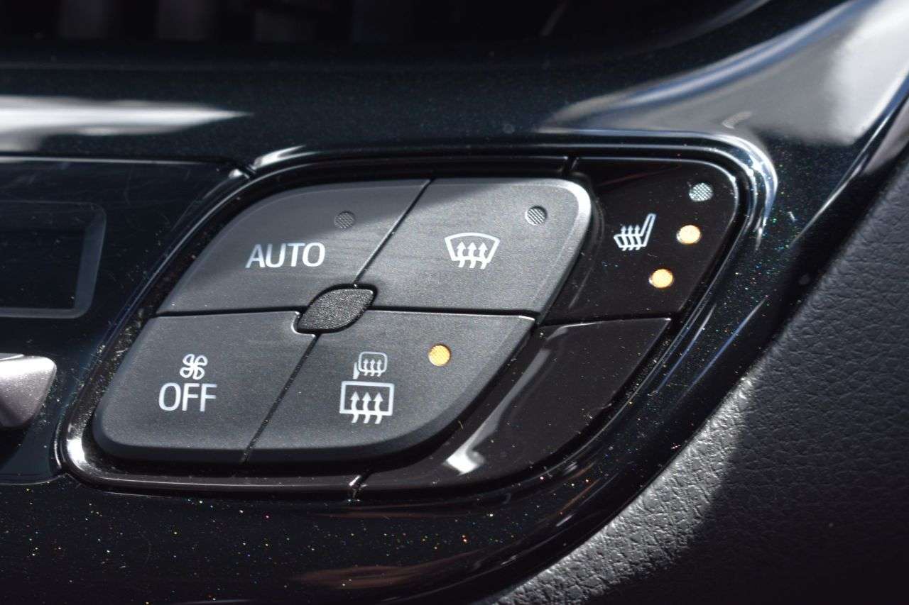 2017 TOYOTA C-HR 2017 TOYOTA C-HR