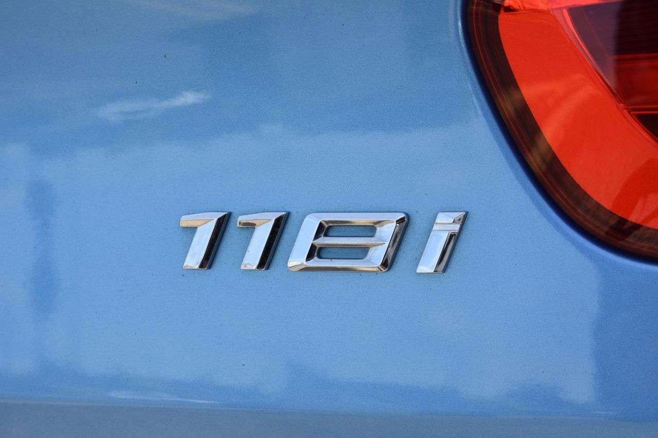 2018 BMW 1 SERIES 2018 BMW 1 SERIES