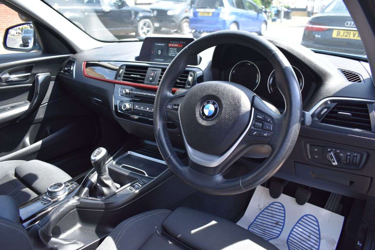 2018 BMW 1 SERIES 2018 BMW 1 SERIES