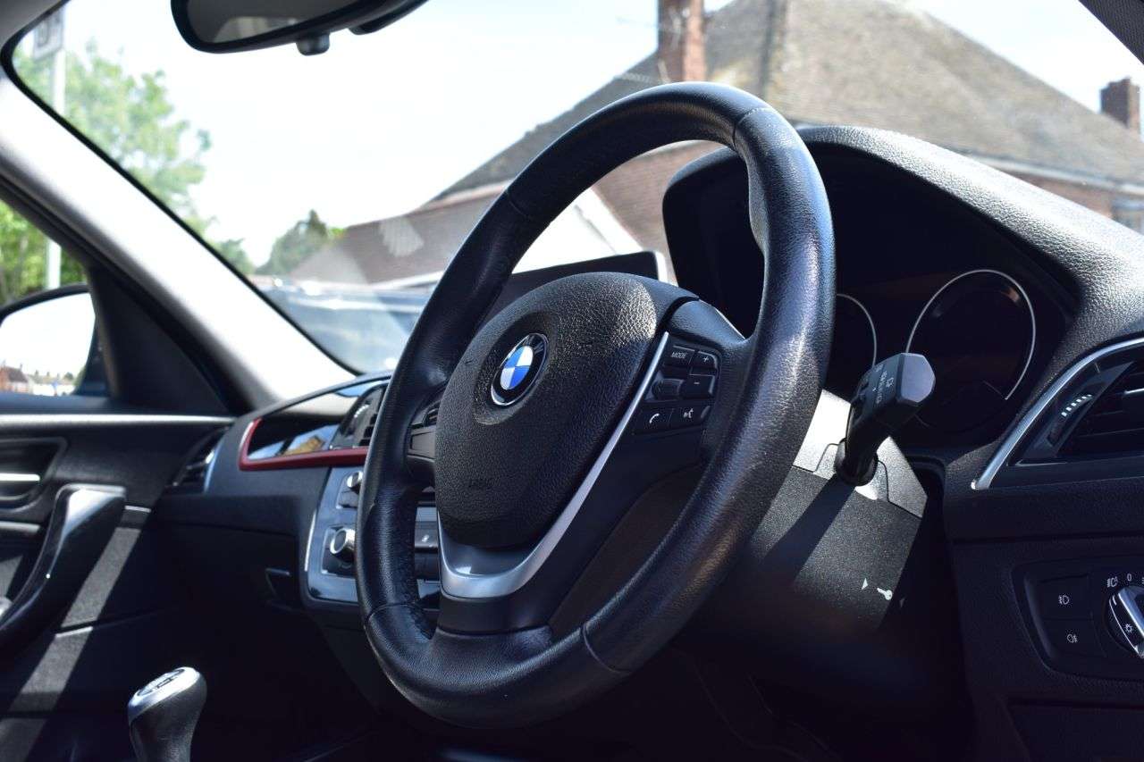 2018 BMW 1 SERIES 2018 BMW 1 SERIES