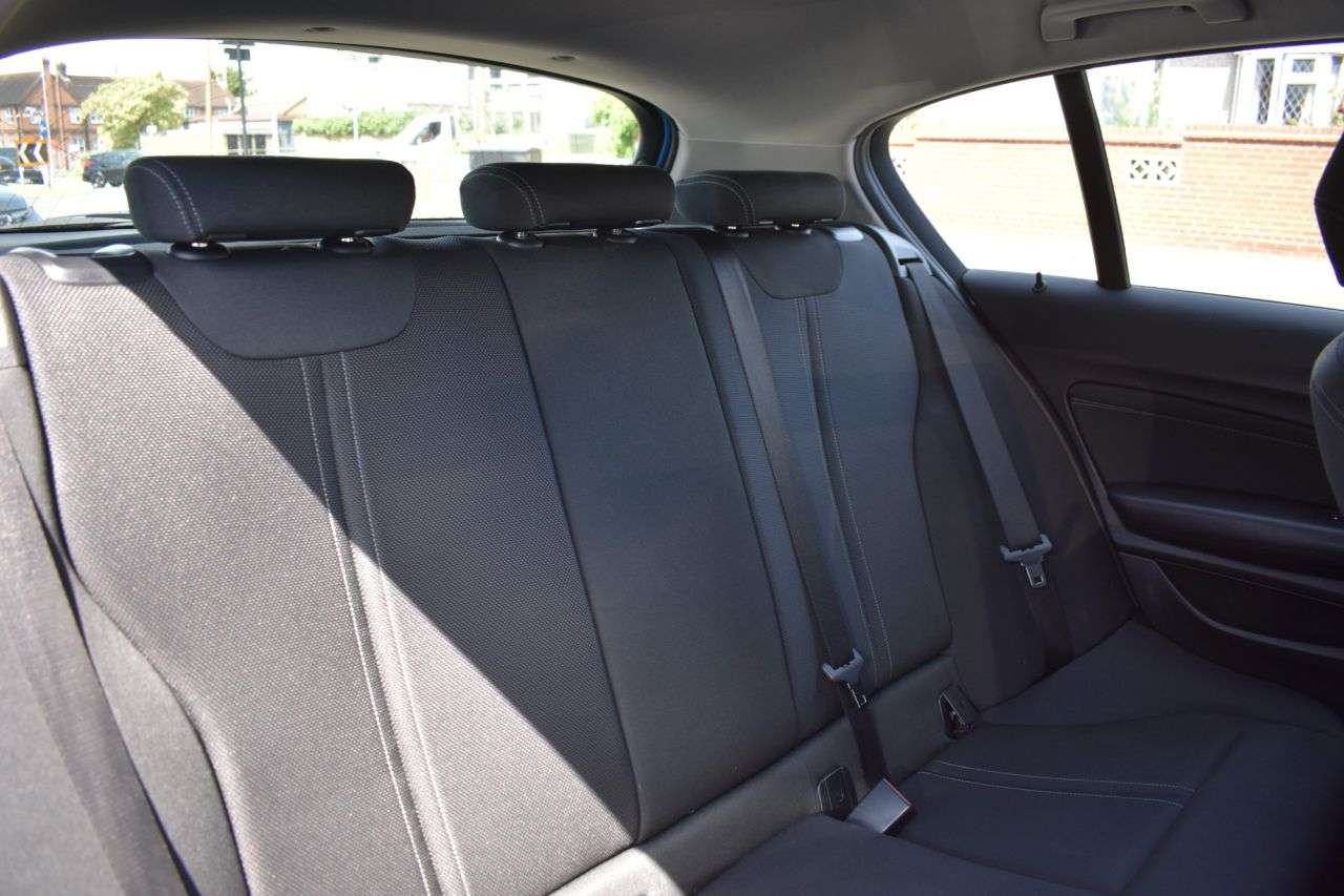 2018 BMW 1 SERIES 2018 BMW 1 SERIES