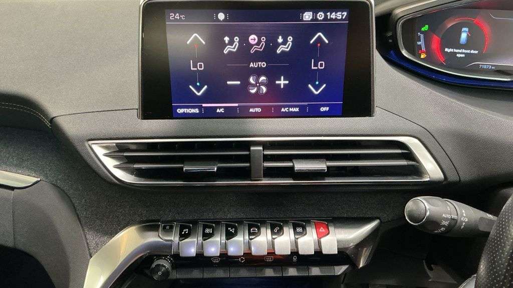 2018 PEUGEOT 5008 2018 PEUGEOT 5008