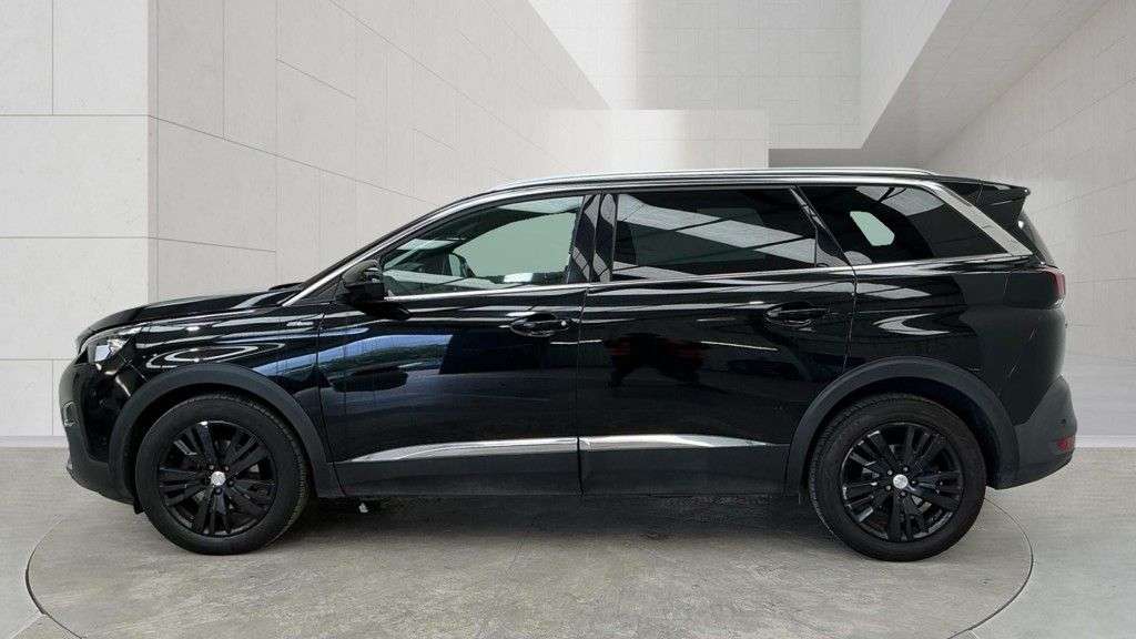2018 PEUGEOT 5008 2018 PEUGEOT 5008