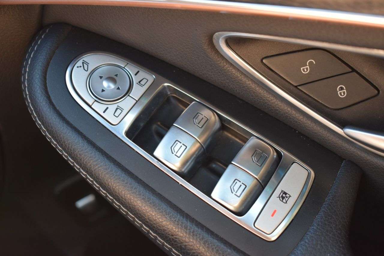 2022 MERCEDES-BENZ EQC 2022 MERCEDES-BENZ EQC