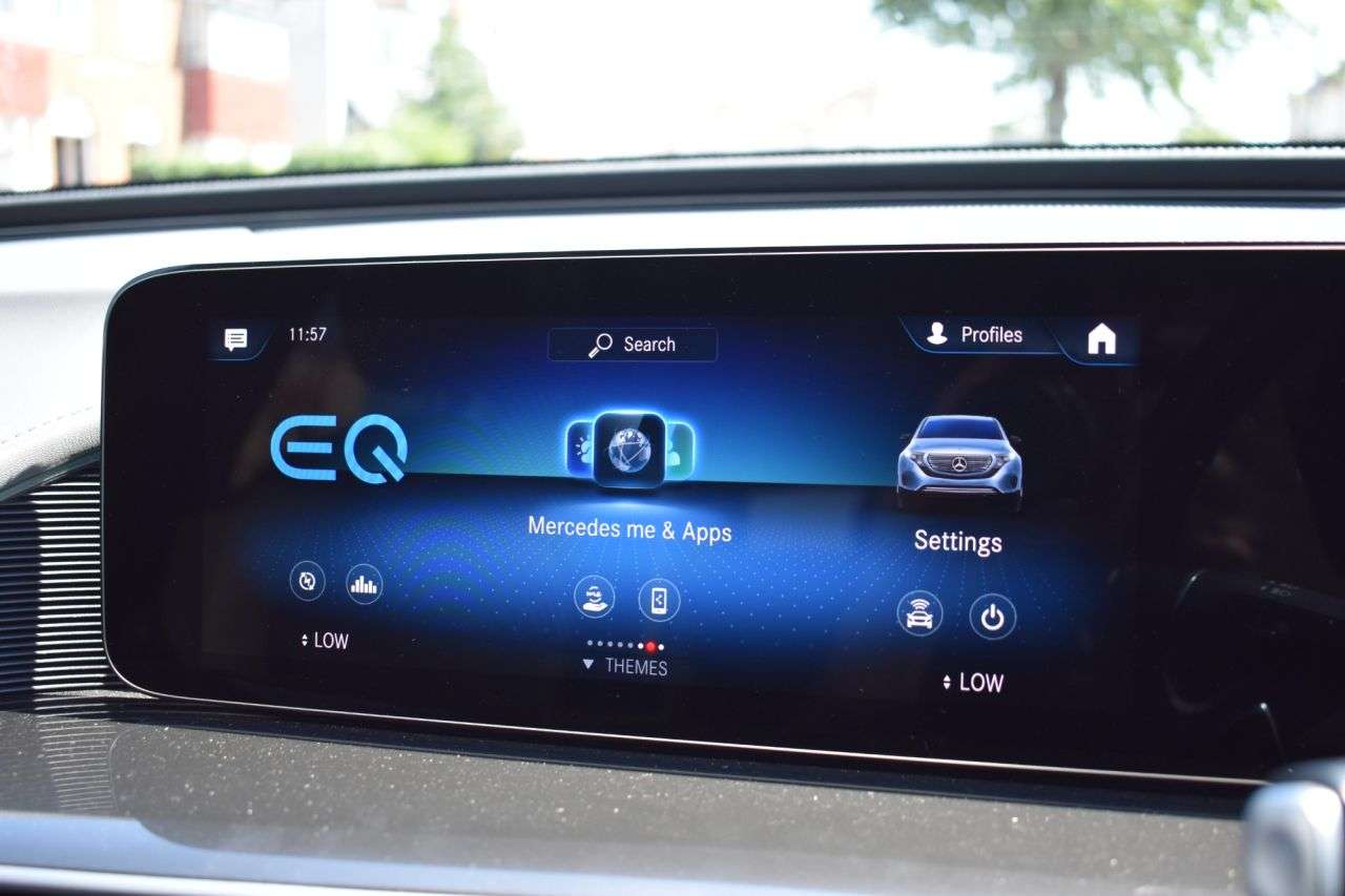 2022 MERCEDES-BENZ EQC 2022 MERCEDES-BENZ EQC