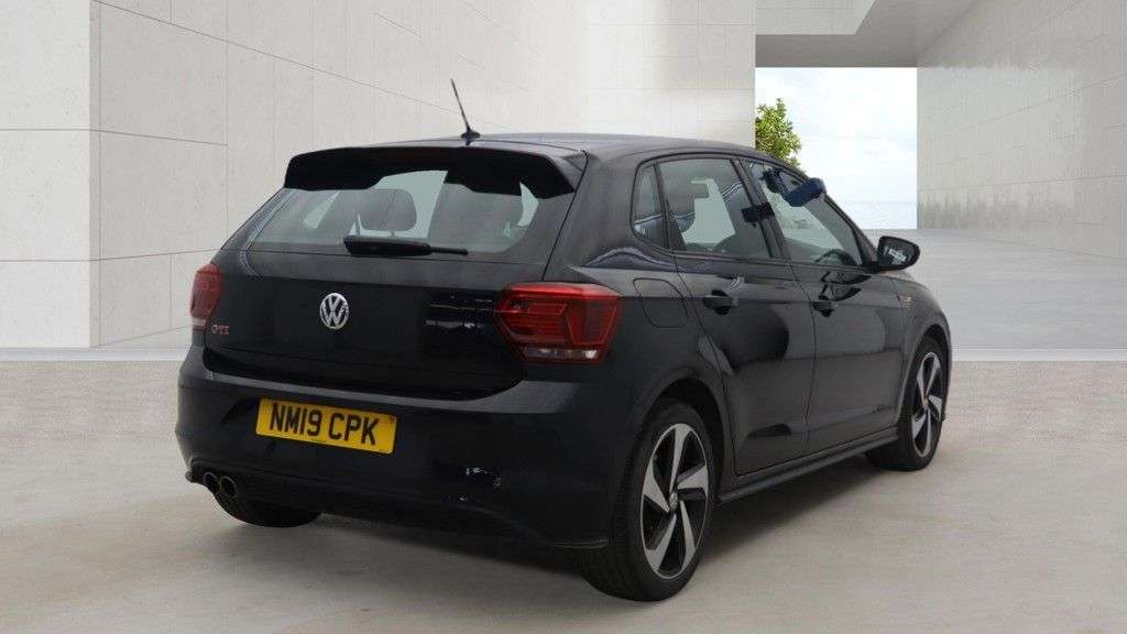 2019 VOLKSWAGEN POLO 2019 VOLKSWAGEN POLO