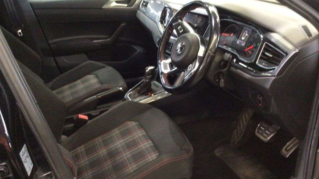 2019 VOLKSWAGEN POLO 2019 VOLKSWAGEN POLO