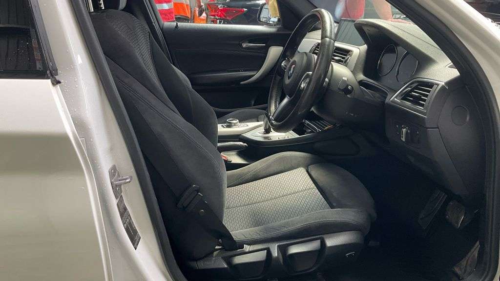 2017 BMW 1 SERIES 2017 BMW 1 SERIES