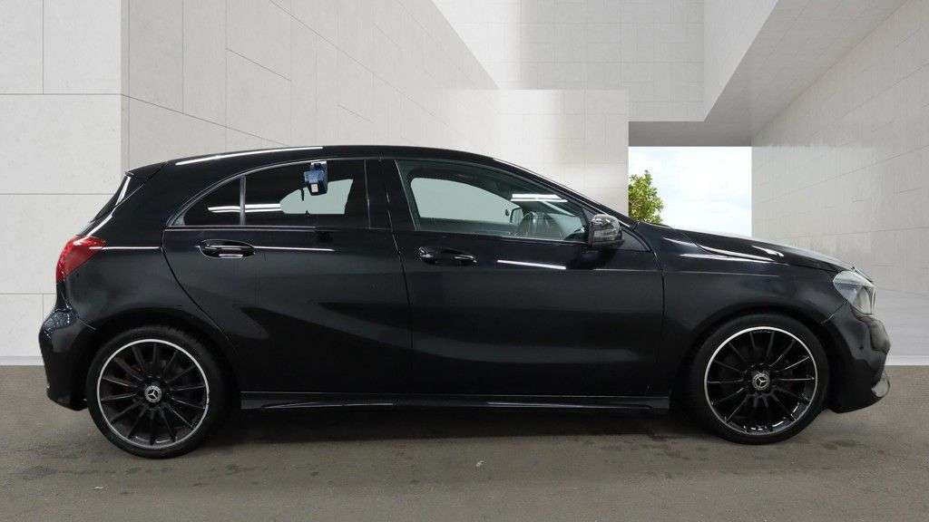 2017 MERCEDES-BENZ A CLASS 2017 MERCEDES-BENZ A CLASS