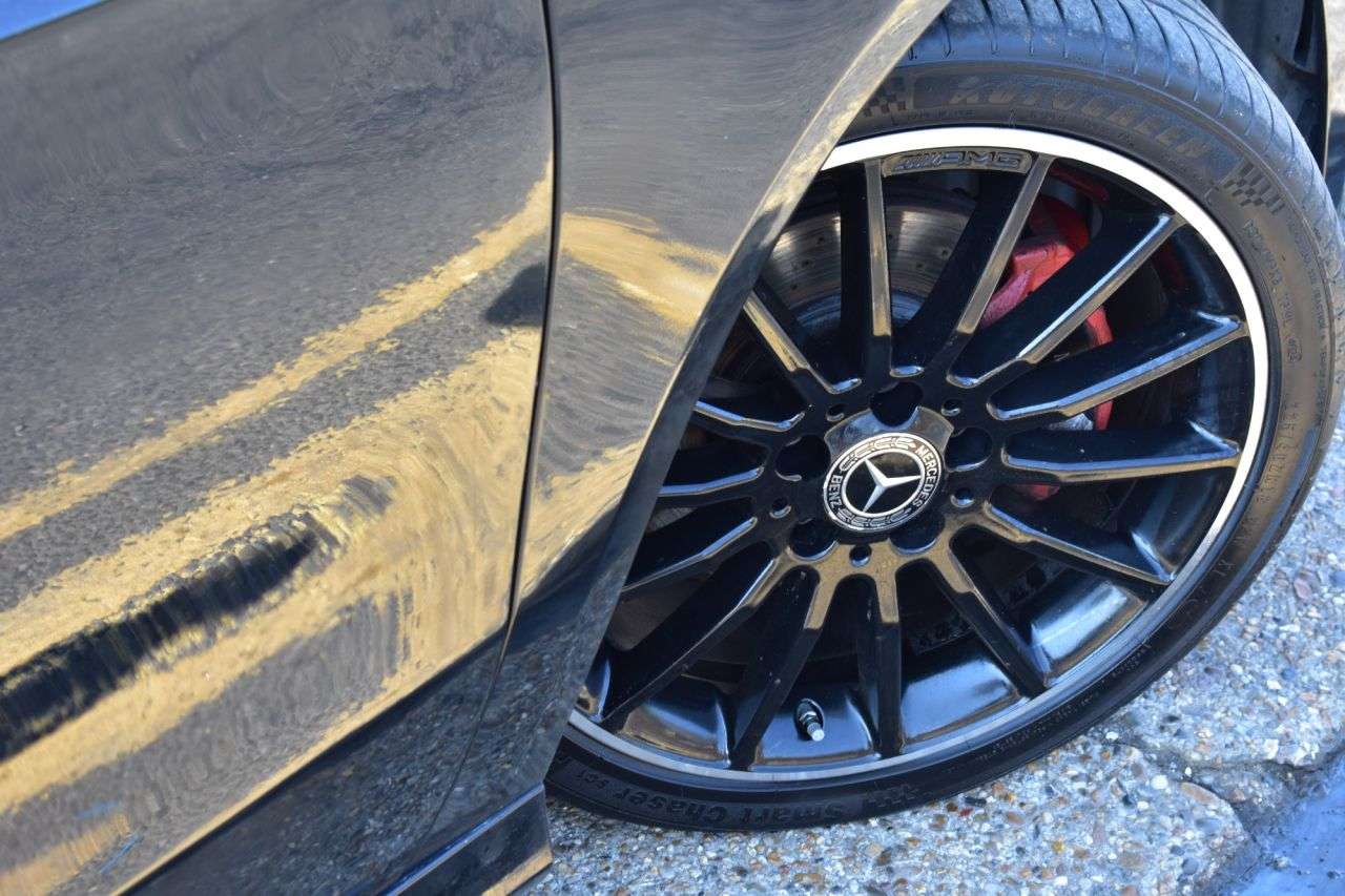 A 2017 MERCEDES-BENZ A CLASS 1.6 A160 AMG Line (Executive) Hatchback 5dr Petrol Manual Euro 6 | 2 KEYS | A 2017 MERCEDES-BENZ A CLASS 1.6 A160 AMG Line (Executive) Hatchback 5dr Petrol Manual Euro 6 | 2 KEYS |