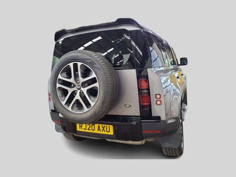 A 2020 LAND ROVER DEFENDER S A 2020 LAND ROVER DEFENDER S