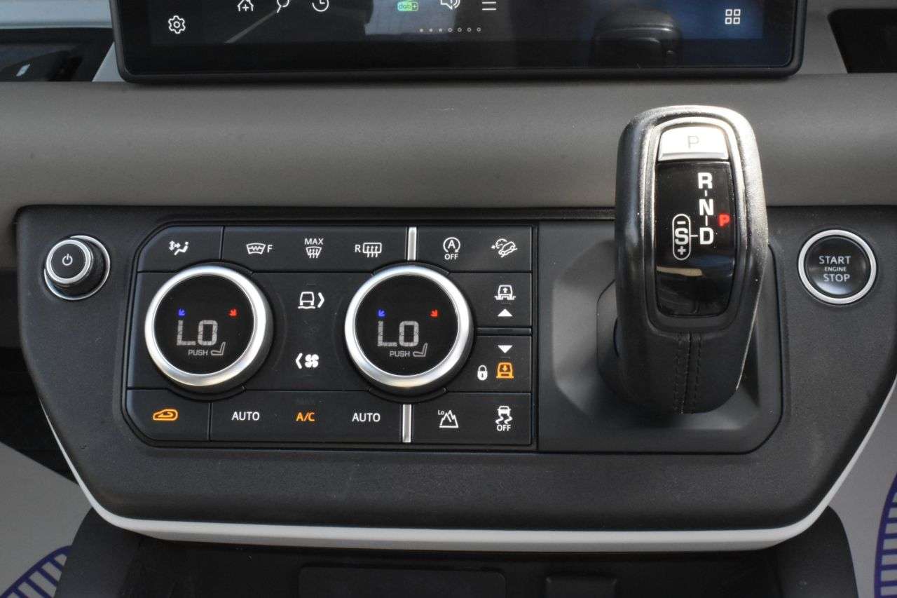 2020 LAND ROVER DEFENDER 2020 LAND ROVER DEFENDER
