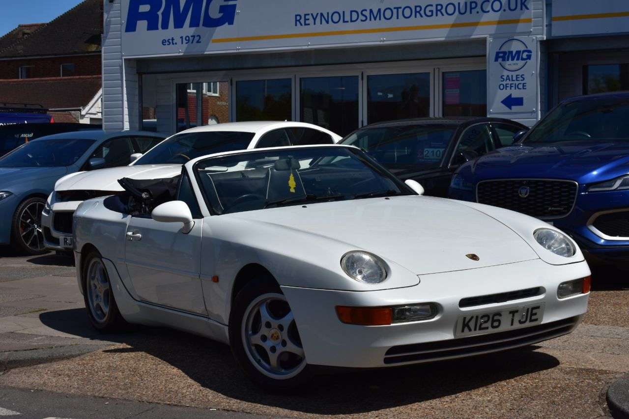 A 1993 PORSCHE 968 3l 2dr 240 BHP CONVERTIBLE MANUAL 6 SPEED RARE CLASSIC CAR RARE MANUAL MODE A 1993 PORSCHE 968 3l 2dr 240 BHP CONVERTIBLE MANUAL 6 SPEED RARE CLASSIC CAR RARE MANUAL MODE