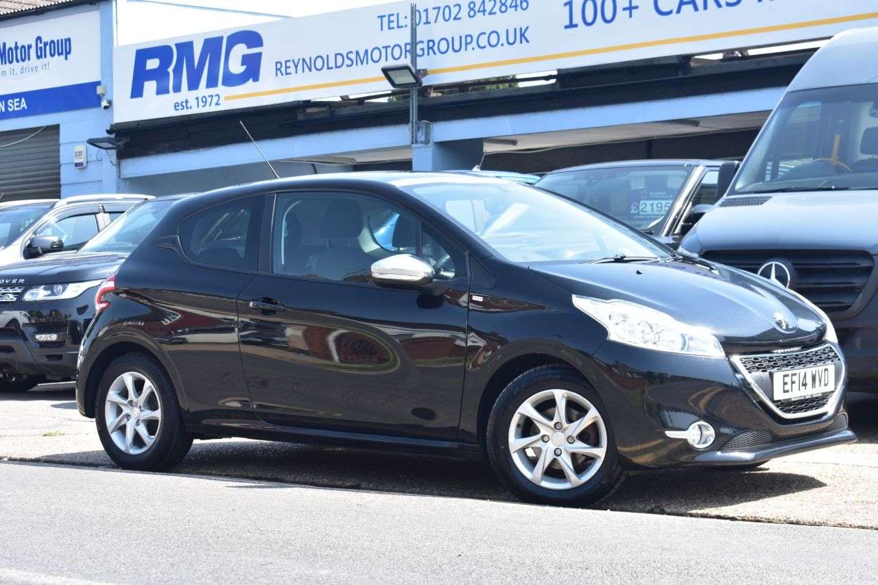 2014 PEUGEOT 208 2014 PEUGEOT 208