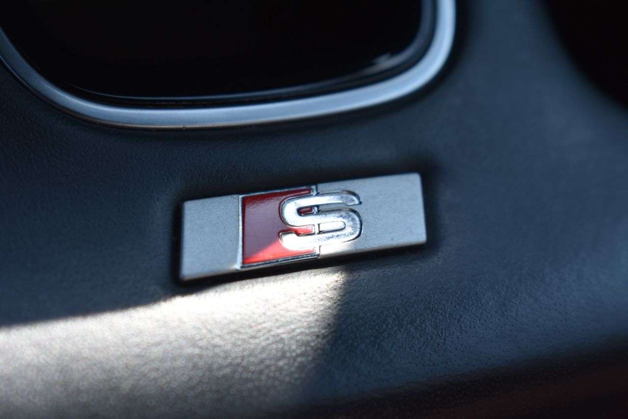 2024 AUDI A1 2024 AUDI A1