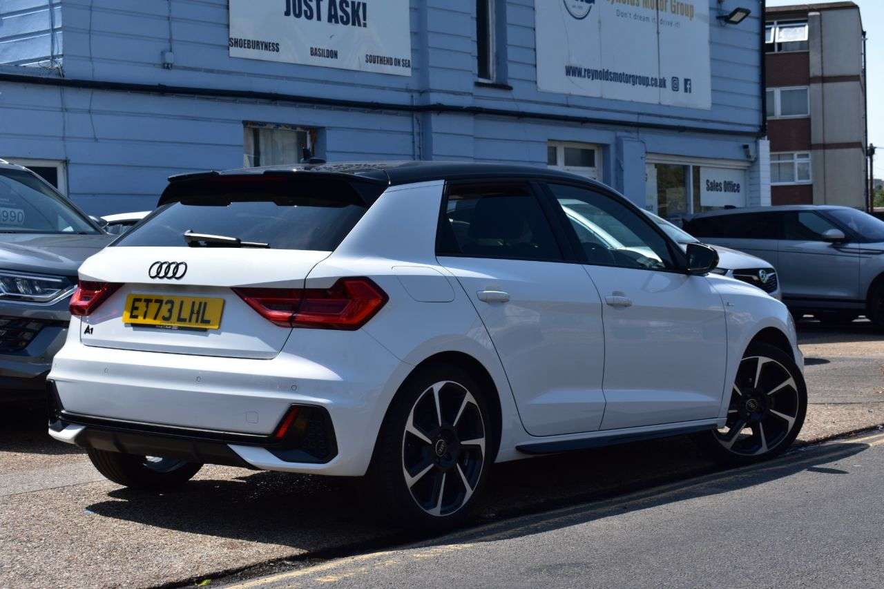 2024 AUDI A1 2024 AUDI A1