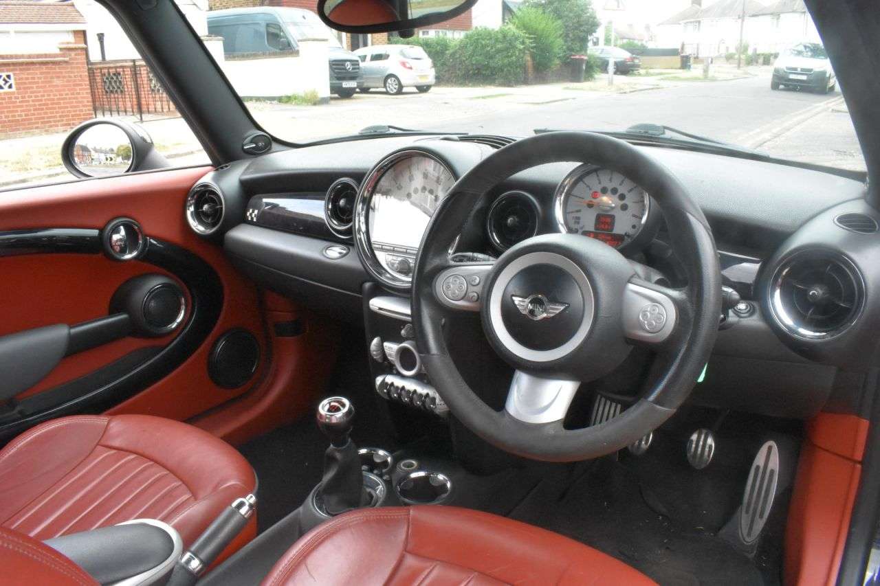 2010 MINI HATCH 2010 MINI HATCH