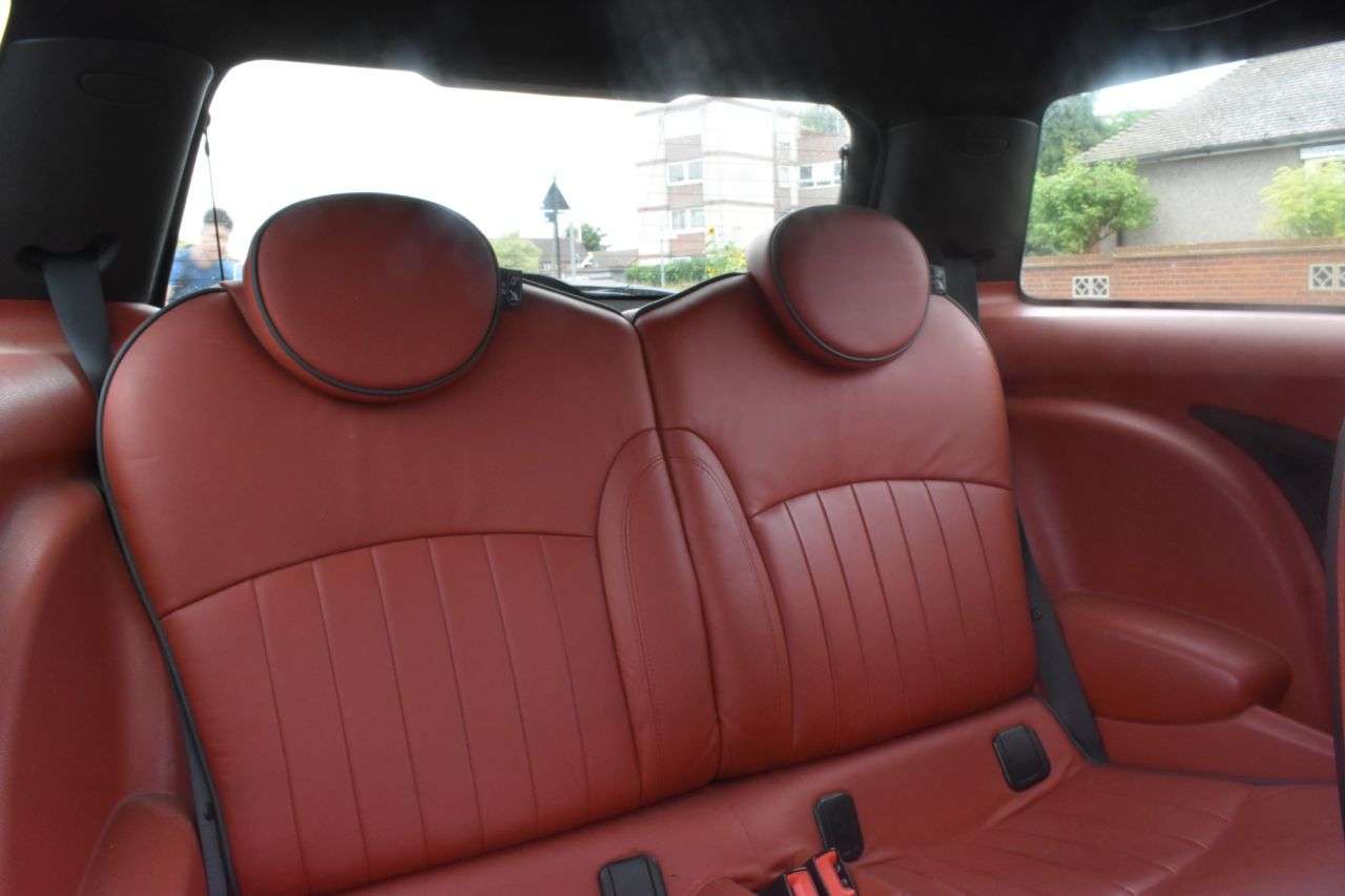 2010 MINI HATCH 2010 MINI HATCH