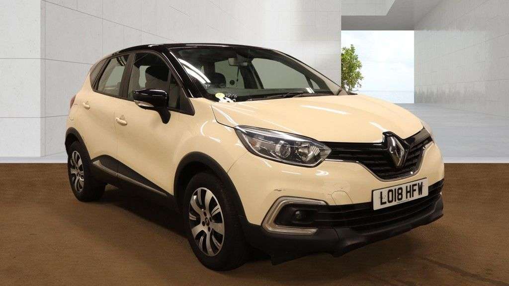 A 2018 RENAULT CAPTUR 0.9 TCe ENERGY Play SUV 5dr Petrol Manual Euro 6 | AIRCON | ALLOY WHEELS A 2018 RENAULT CAPTUR 0.9 TCe ENERGY Play SUV 5dr Petrol Manual Euro 6 | AIRCON | ALLOY WHEELS