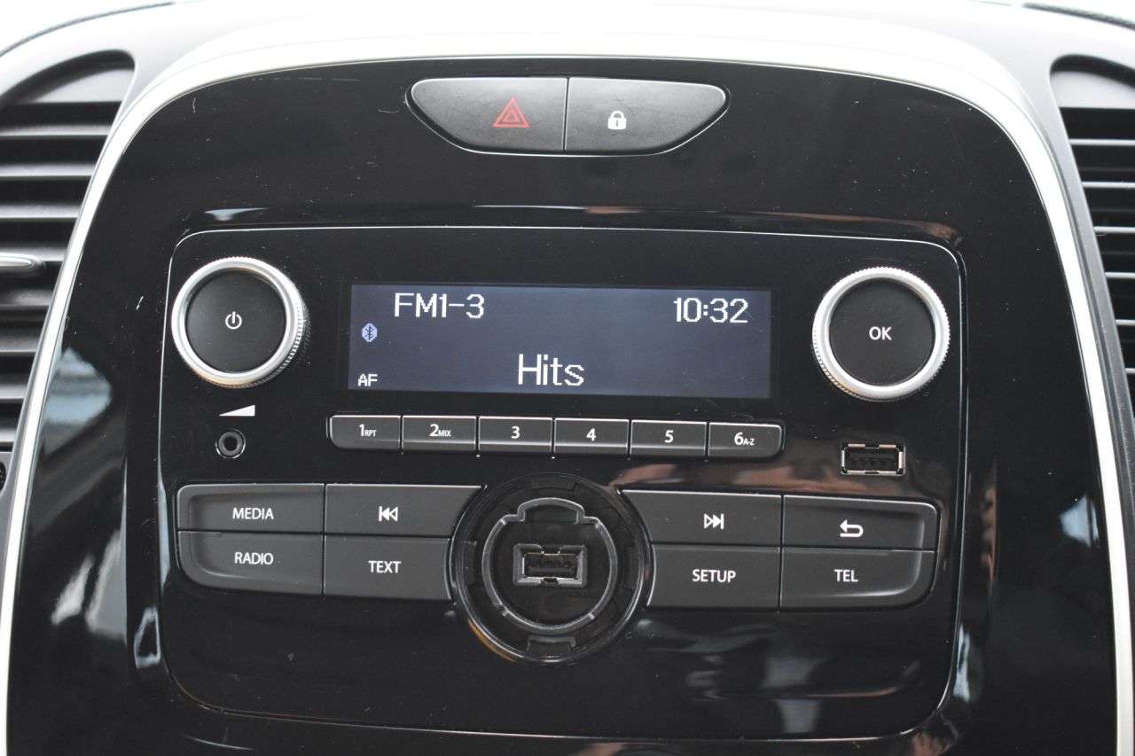 2018 RENAULT CAPTUR 2018 RENAULT CAPTUR