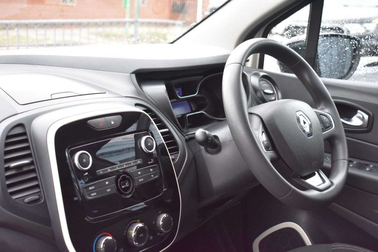 2018 RENAULT CAPTUR 2018 RENAULT CAPTUR