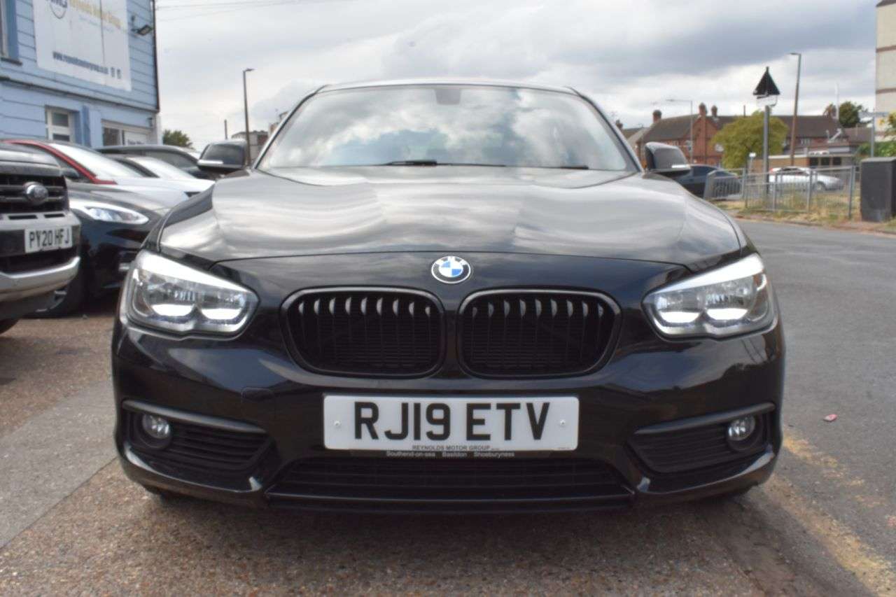 A 2019 BMW 1 SERIES AUGUST SPECIAL PRICE THIS WEEK ONLY DONT MISS OUT 1.5 118i GPF SE Hatchback A 2019 BMW 1 SERIES AUGUST SPECIAL PRICE THIS WEEK ONLY DONT MISS OUT 1.5 118i GPF SE Hatchback