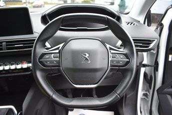 2020 PEUGEOT 5008 2020 PEUGEOT 5008