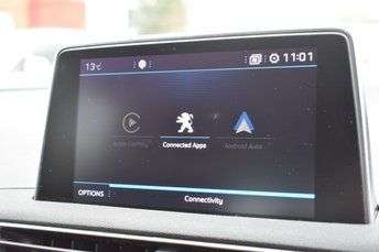 2020 PEUGEOT 5008 2020 PEUGEOT 5008