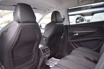 2020 PEUGEOT 5008 2020 PEUGEOT 5008