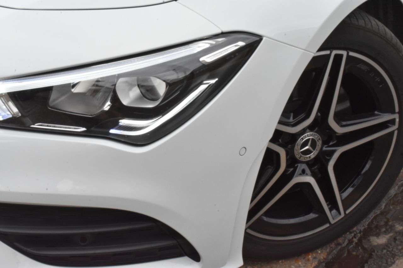 A 2022 MERCEDES-BENZ CLA 1.3 CLA200 AMG Line (Premium) Coupe 4dr Petrol 7G-DCT Euro 6 | AMBIENT LIGH A 2022 MERCEDES-BENZ CLA 1.3 CLA200 AMG Line (Premium) Coupe 4dr Petrol 7G-DCT Euro 6 | AMBIENT LIGH