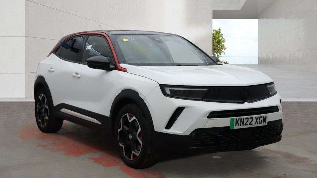 A 2022 VAUXHALL MOKKA ELECTRIC 50kWh SRi Premium SUV 5dr Electric Auto | 2 KEYS | REVERSE CAMERA | PARKING A 2022 VAUXHALL MOKKA ELECTRIC 50kWh SRi Premium SUV 5dr Electric Auto | 2 KEYS | REVERSE CAMERA | PARKING