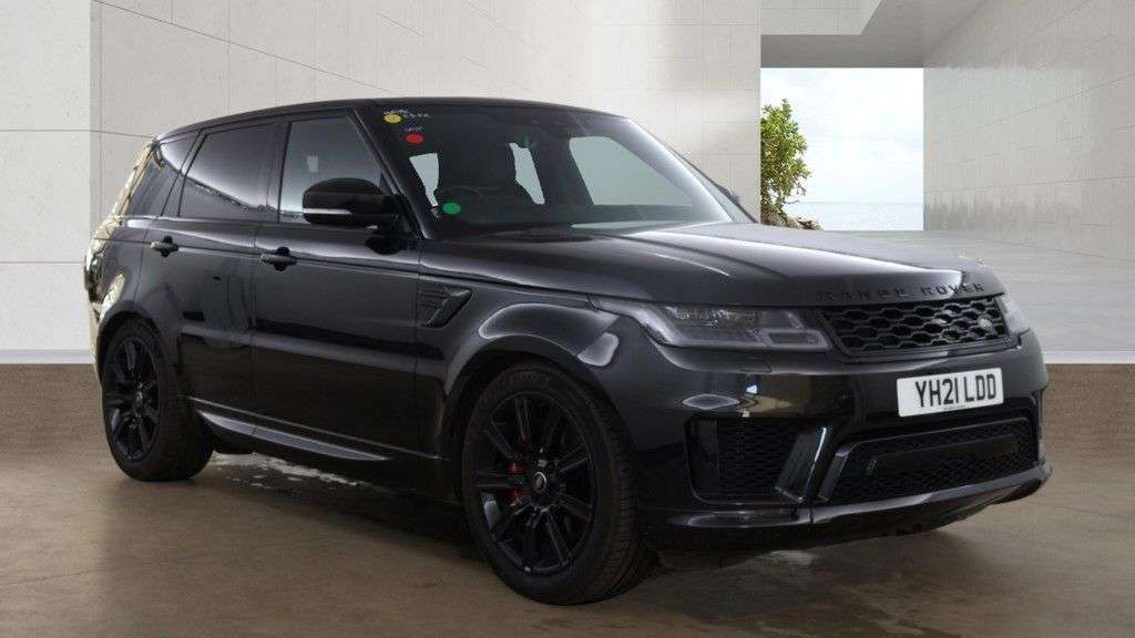 A 2021 LAND ROVER RANGE ROVER SPORT 2.0 P400e 13.1kWh HSE Dynamic Black SUV 5dr Petrol Plug-in Hybrid Auto 4WD A 2021 LAND ROVER RANGE ROVER SPORT 2.0 P400e 13.1kWh HSE Dynamic Black SUV 5dr Petrol Plug-in Hybrid Auto 4WD
