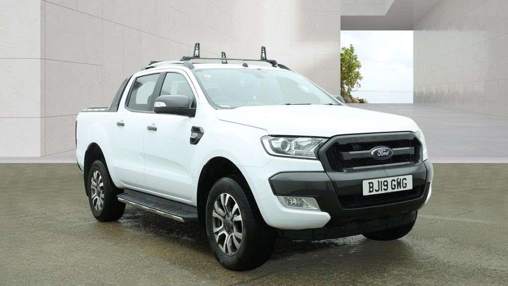A 2019 FORD RANGER 3.2 TDCi Wildtrak Pickup Double Cab 4dr Diesel Rare Manual 4WD Euro 5 | 2 K A 2019 FORD RANGER 3.2 TDCi Wildtrak Pickup Double Cab 4dr Diesel Rare Manual 4WD Euro 5 | 2 K