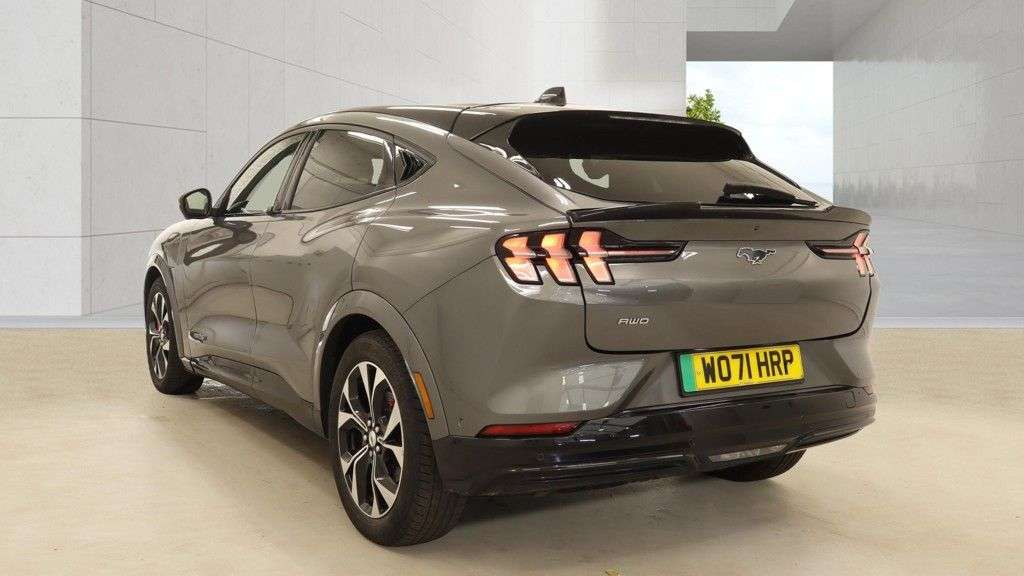 2021 FORD MUSTANG MACH-E 2021 FORD MUSTANG MACH-E