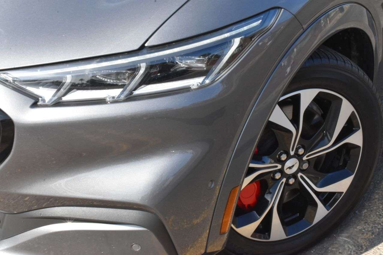 A 2021 FORD MUSTANG MACH-E Extended Range 91kWh First Edition SUV 5dr Electric Automatic AWD | 2 KEYS A 2021 FORD MUSTANG MACH-E Extended Range 91kWh First Edition SUV 5dr Electric Automatic AWD | 2 KEYS