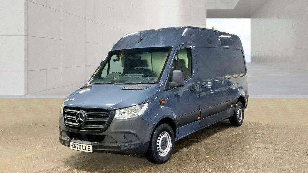 A 2020 MERCEDES-BENZ ESPRINTER NO VAT 55kWh Progressive Panel Van 5dr Electric Auto FWD L2 H2 20kW Charger A 2020 MERCEDES-BENZ ESPRINTER NO VAT 55kWh Progressive Panel Van 5dr Electric Auto FWD L2 H2 20kW Charger