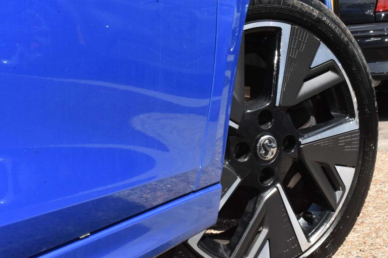 A 2021 VAUXHALL CORSA-E 100KW 50kWh SRi Nav Premium Hatchback 5dr Electric Auto | 2 KEYS | SAT NAV A 2021 VAUXHALL CORSA-E 100KW 50kWh SRi Nav Premium Hatchback 5dr Electric Auto | 2 KEYS | SAT NAV