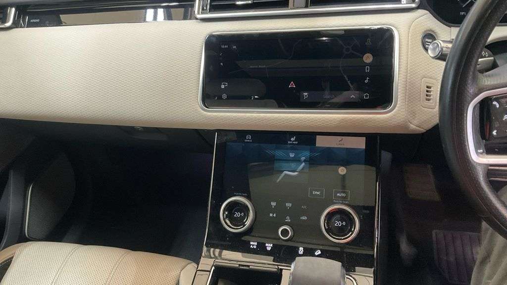 2022 LAND ROVER RANGE ROVER VELAR 2022 LAND ROVER RANGE ROVER VELAR