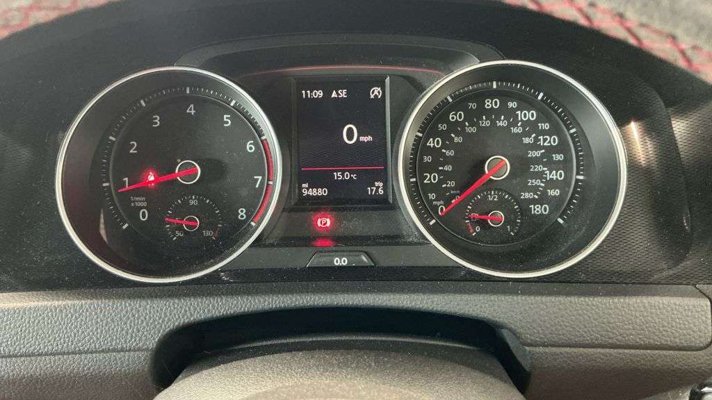 2017 VOLKSWAGEN GOLF 2017 VOLKSWAGEN GOLF