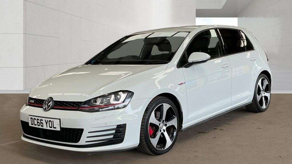 2017 VOLKSWAGEN GOLF 2017 VOLKSWAGEN GOLF