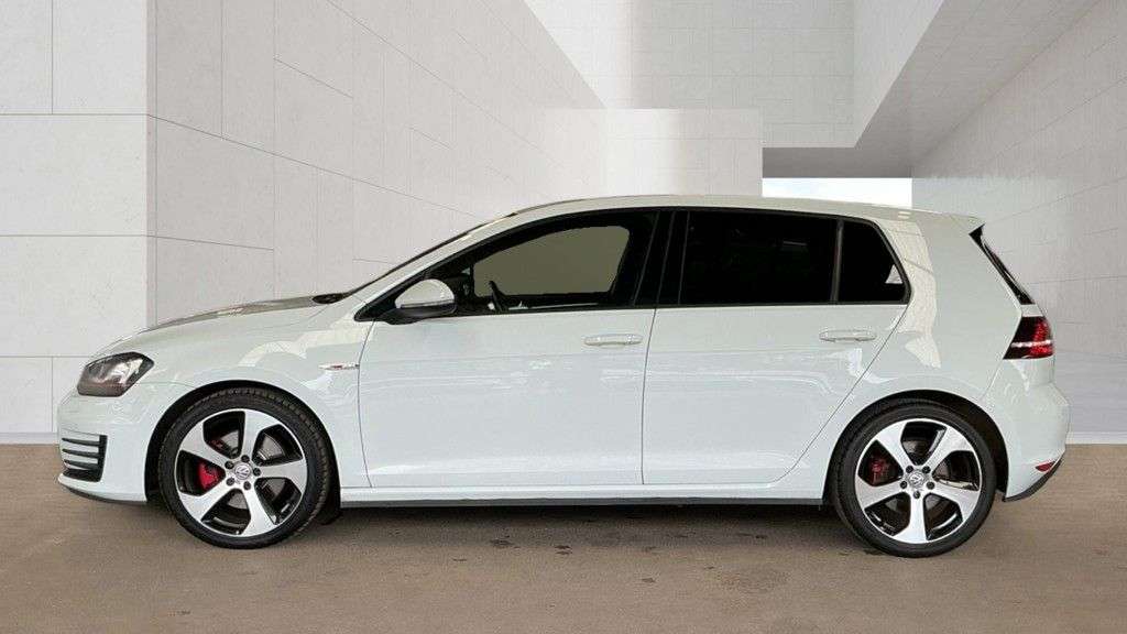 2017 VOLKSWAGEN GOLF 2017 VOLKSWAGEN GOLF