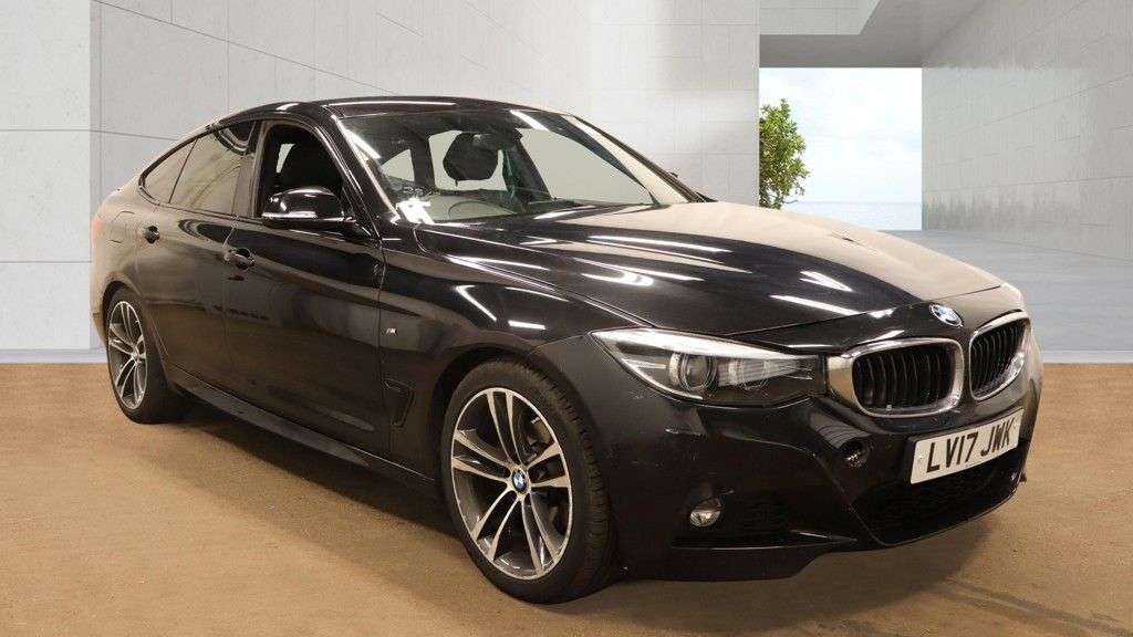A 2017 BMW 3 SERIES GRAN TURISMO 2.0 320d M Sport GT 5dr Diesel Auto Euro 6 | SAT NAV | BLUETOOTH | PARKING A 2017 BMW 3 SERIES GRAN TURISMO 2.0 320d M Sport GT 5dr Diesel Auto Euro 6 | SAT NAV | BLUETOOTH | PARKING