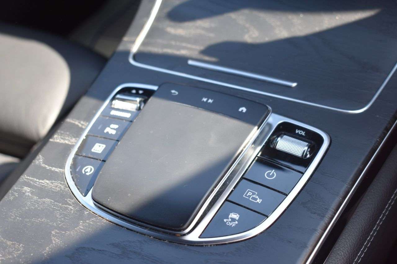 2019 MERCEDES-BENZ GLC 2019 MERCEDES-BENZ GLC