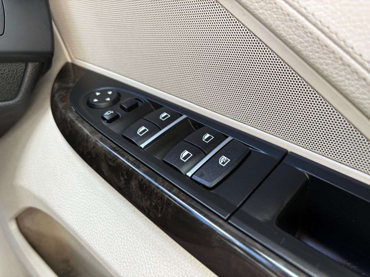 2016 BMW 6 SERIES GRAN COUPE 2016 BMW 6 SERIES GRAN COUPE