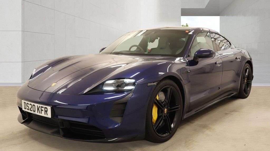 A 2020 PORSCHE TAYCAN Performance Plus 93.4kWh Turbo Saloon 4dr Electric Auto 4WD | CERAMIC COMPO A 2020 PORSCHE TAYCAN Performance Plus 93.4kWh Turbo Saloon 4dr Electric Auto 4WD | CERAMIC COMPO