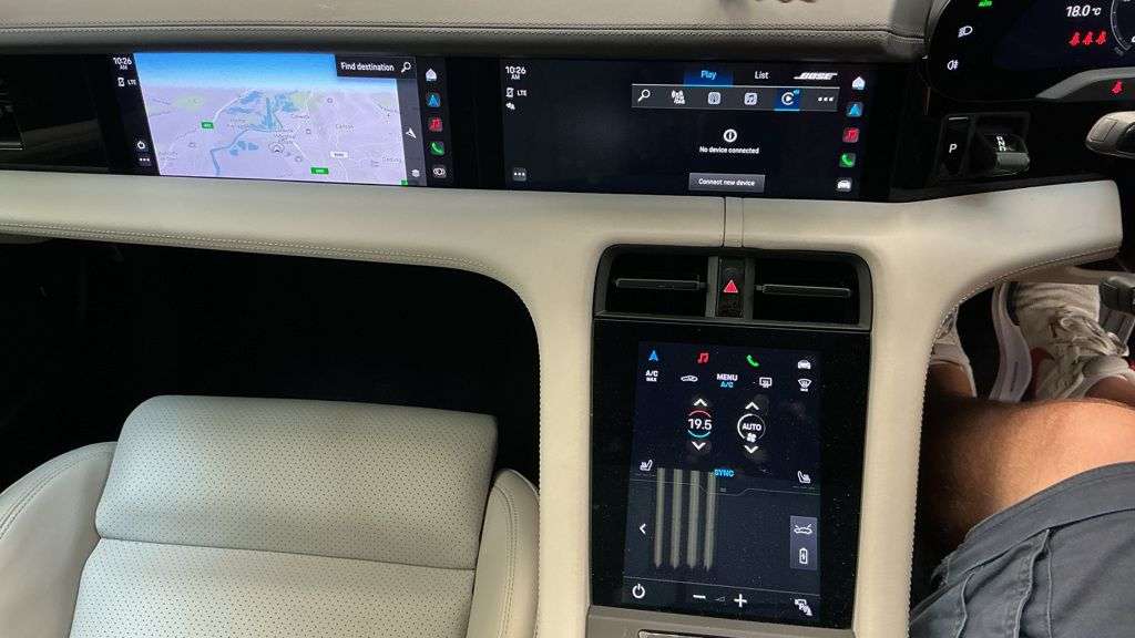 2020 PORSCHE TAYCAN 2020 PORSCHE TAYCAN