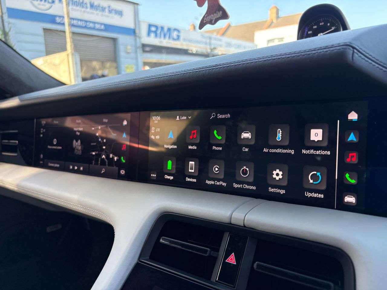 2020 PORSCHE TAYCAN 2020 PORSCHE TAYCAN