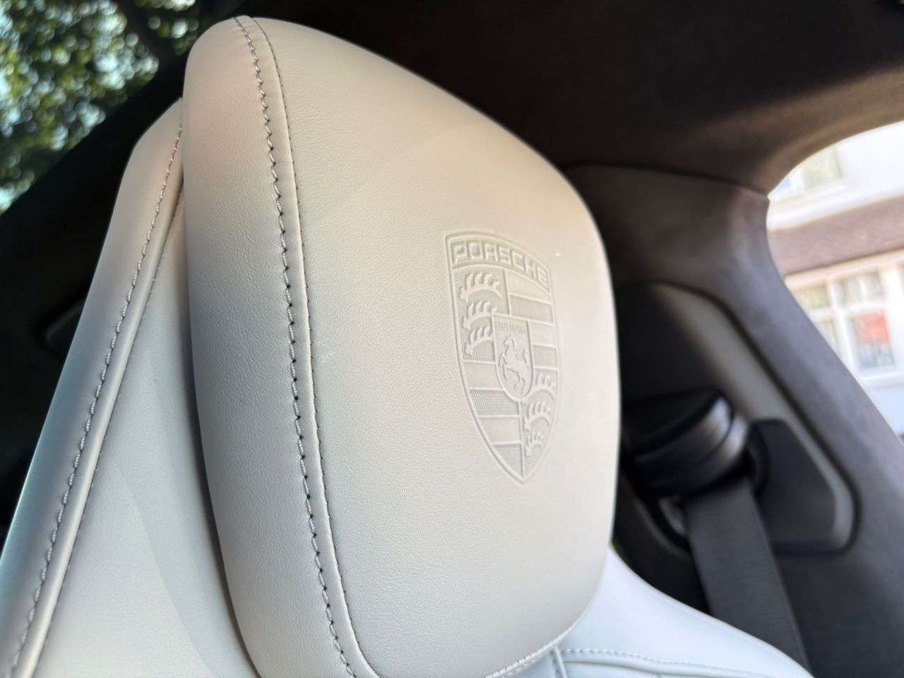 2020 PORSCHE TAYCAN 2020 PORSCHE TAYCAN